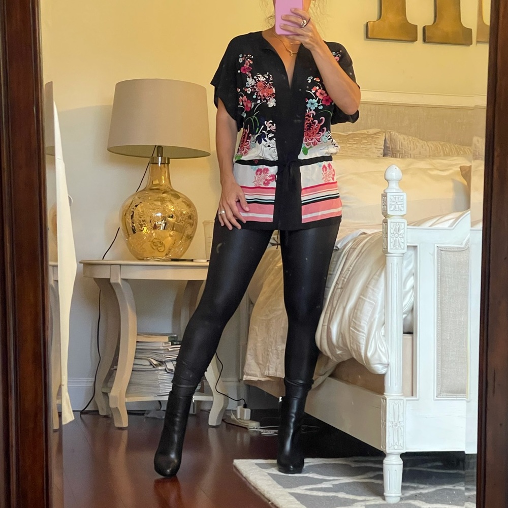 Bebe Kimono Blouse